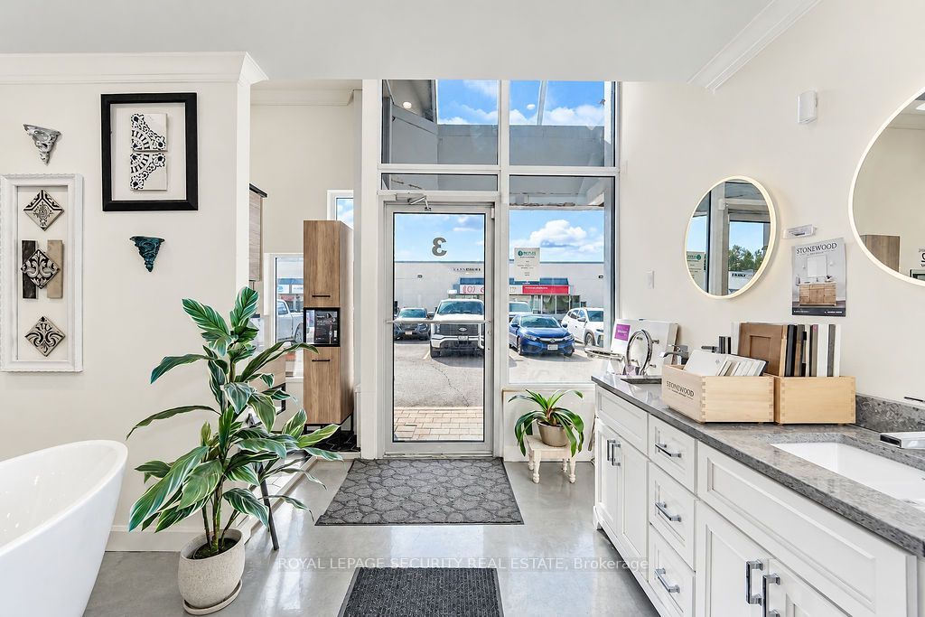 17817 Leslie Street 3 & 4