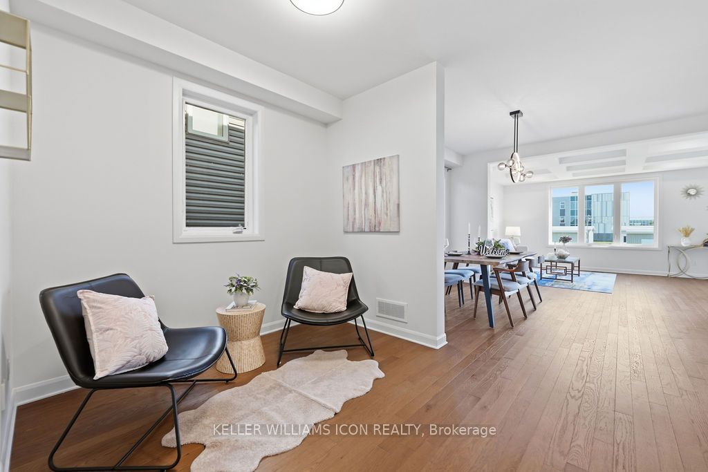 15 Aura Avenue