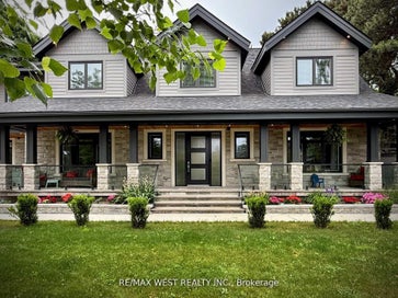 18 Windy Ridge Drive Toronto E08 ON M1M 1H5