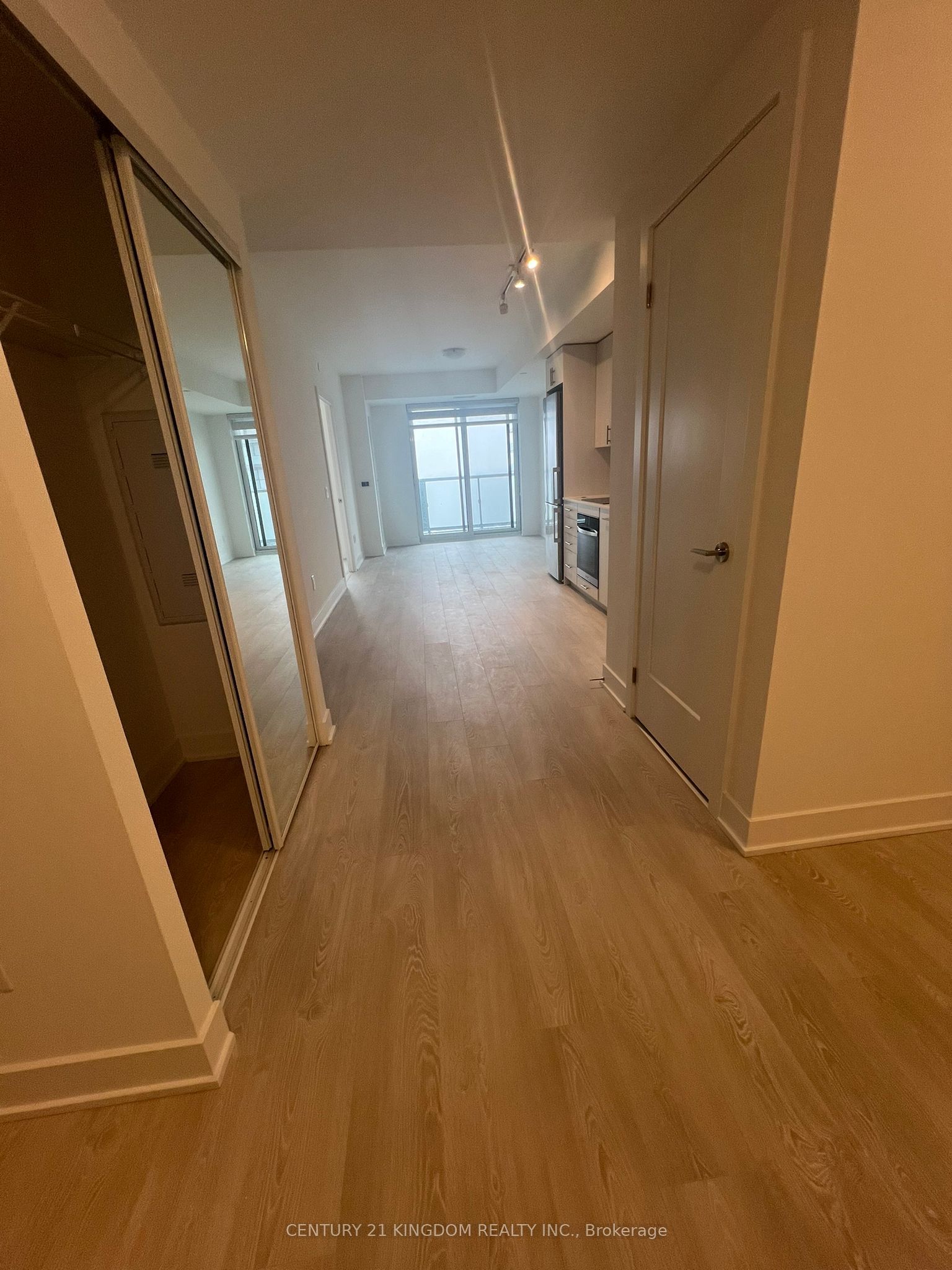 2545 Simcoe Street N 2312