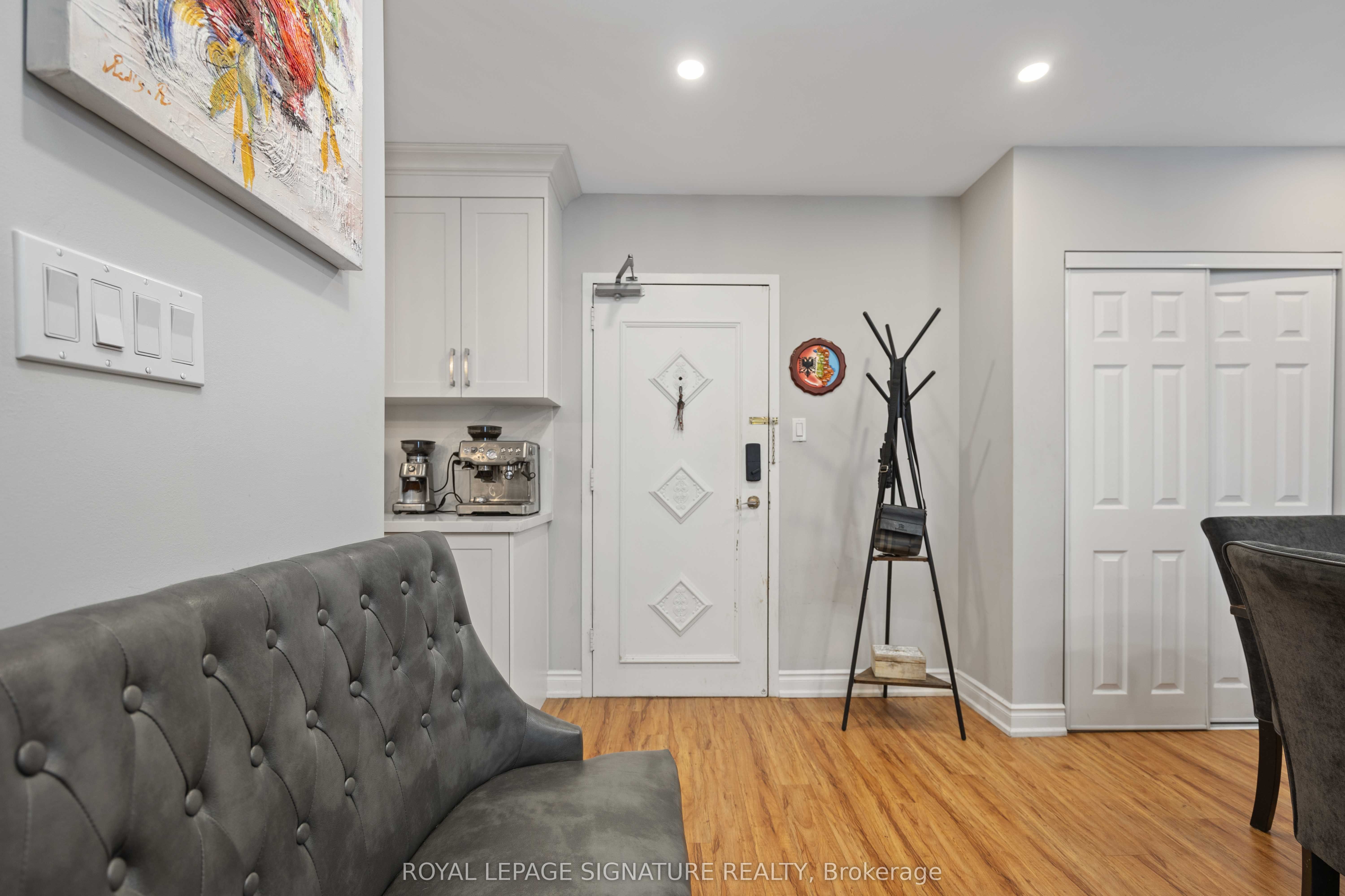 320 Dixon Road 2315