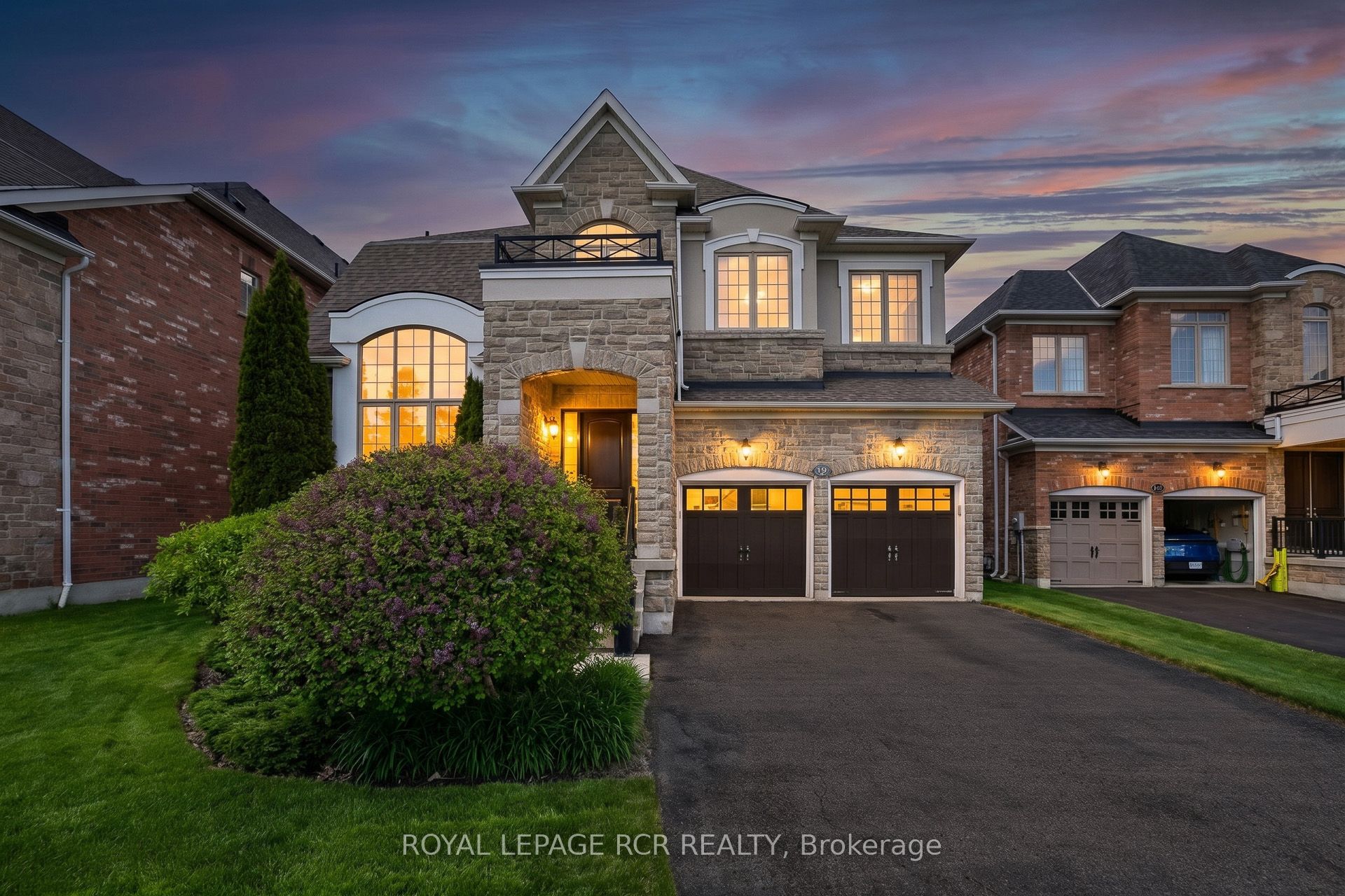 19 Emerald Heights Drive