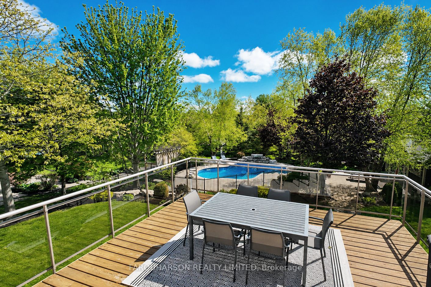 15 Forestgreen Drive