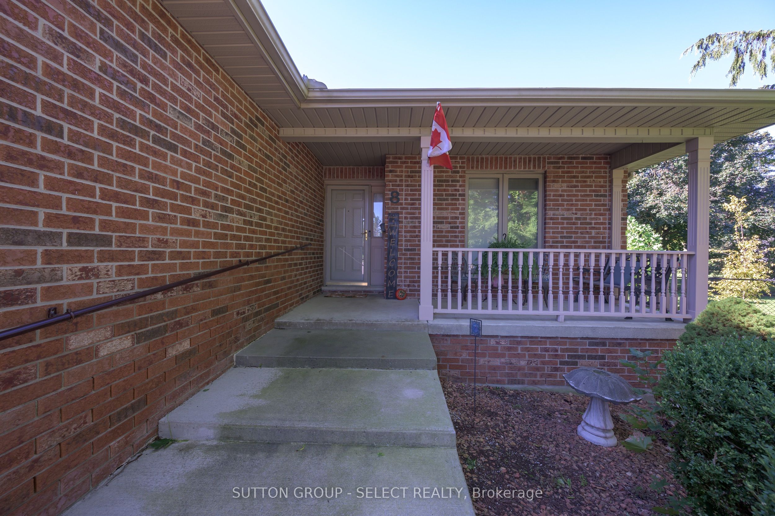 8 Kennedy Court
