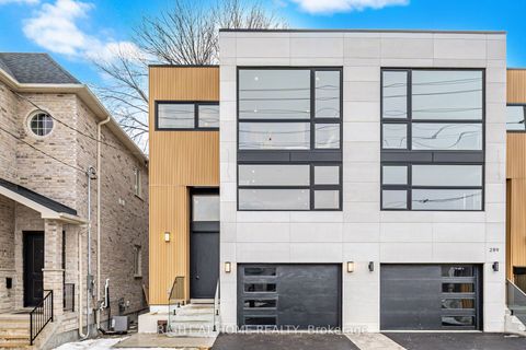 287 Valermo Drive Toronto W06 ON M8W 2L2