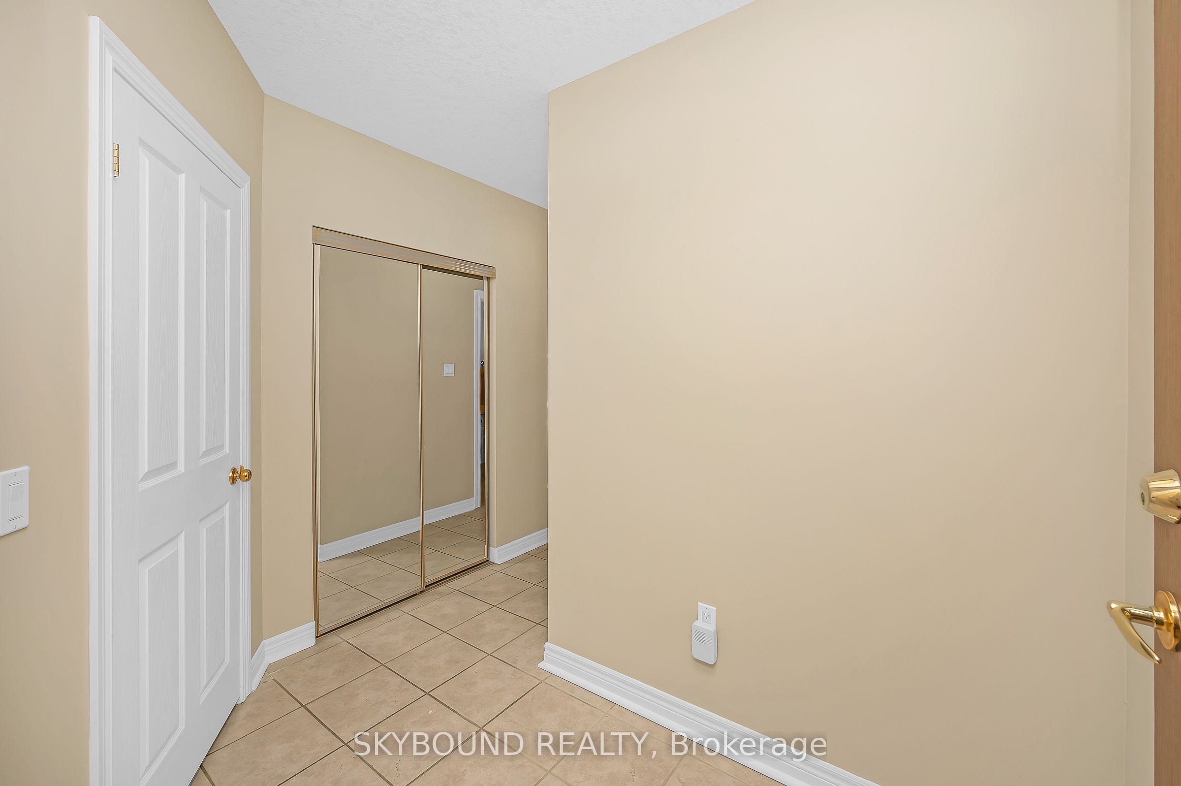 1998 Ironstone Drive 505