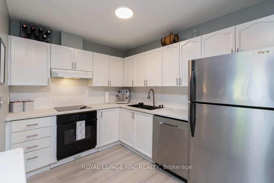 4345 Beverley Crescent