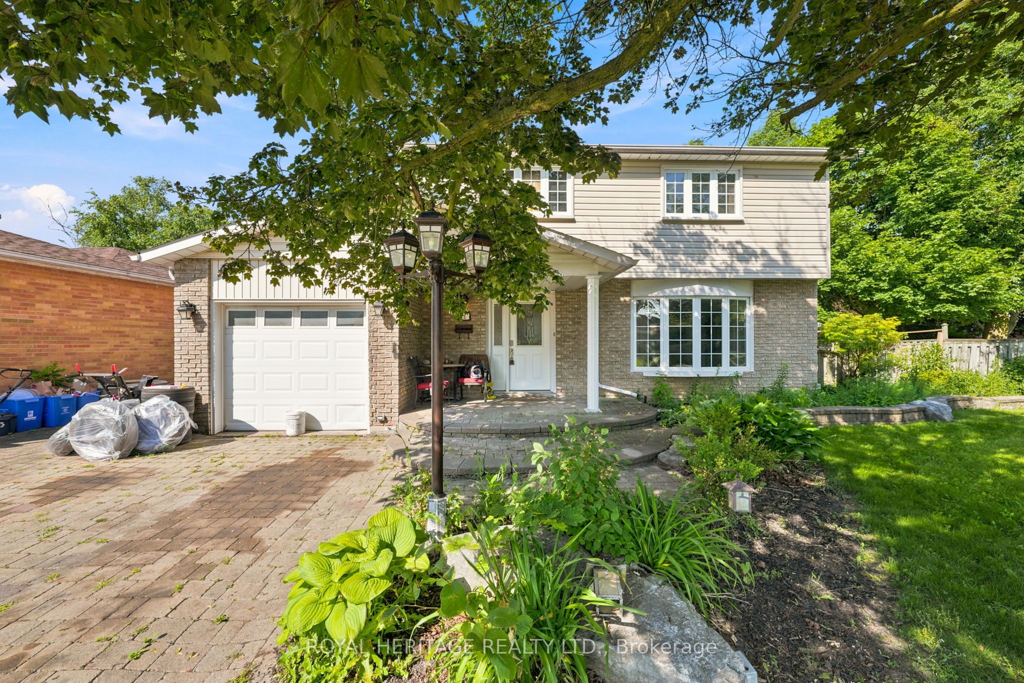 2 Belton Court