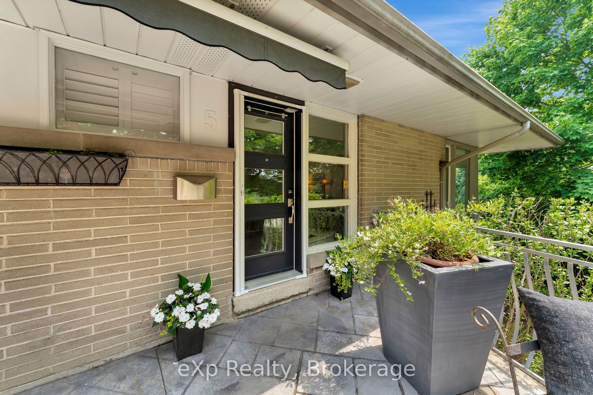 5 Orchard Crescent