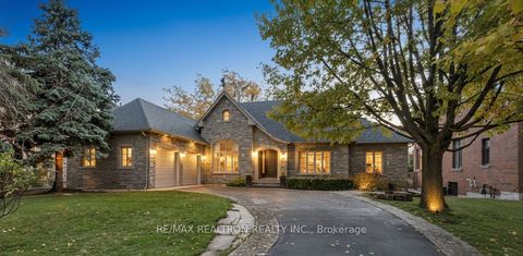 103 Duncan Road Richmond Hill ON L4C 6J4