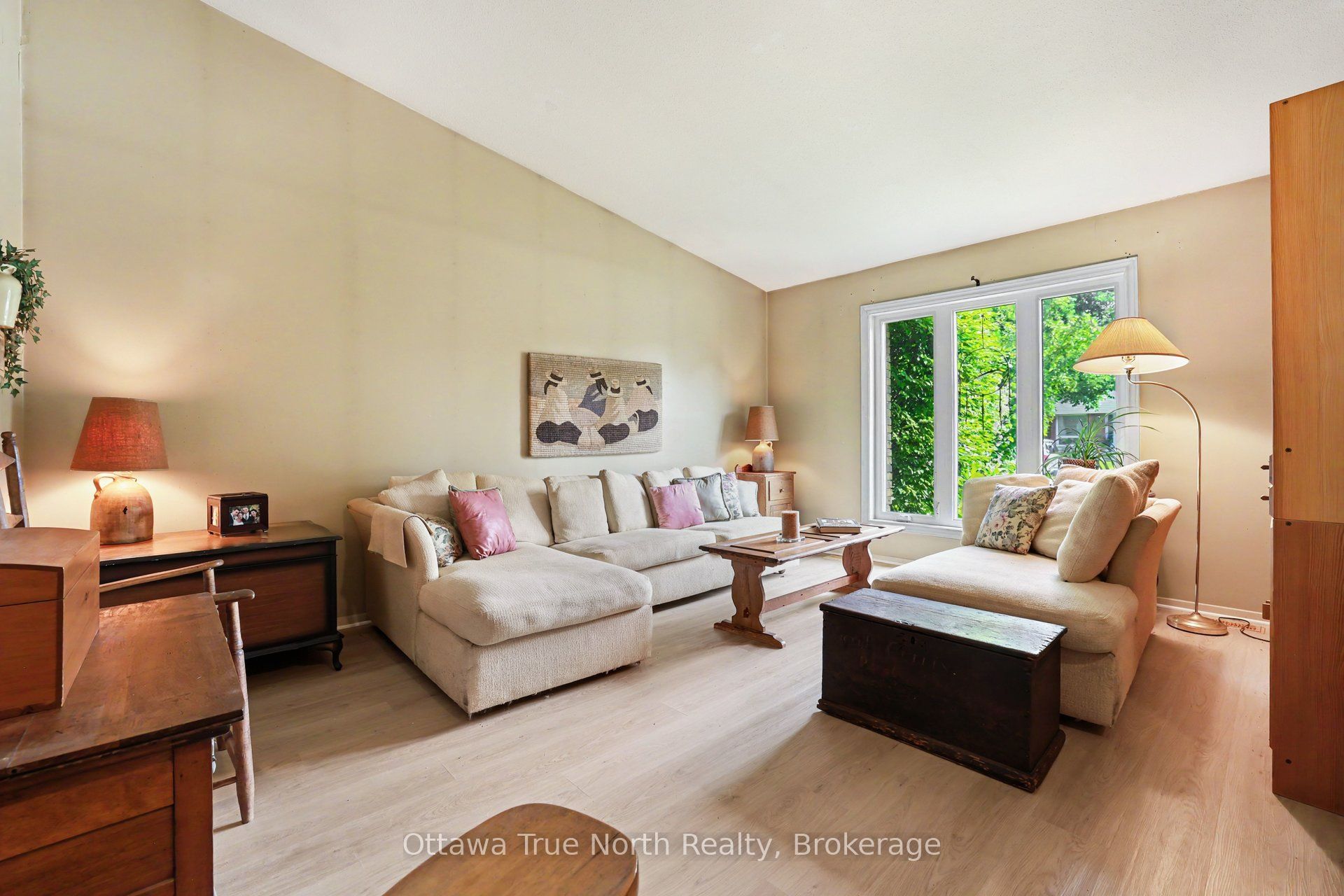 41 Aldgate Crescent