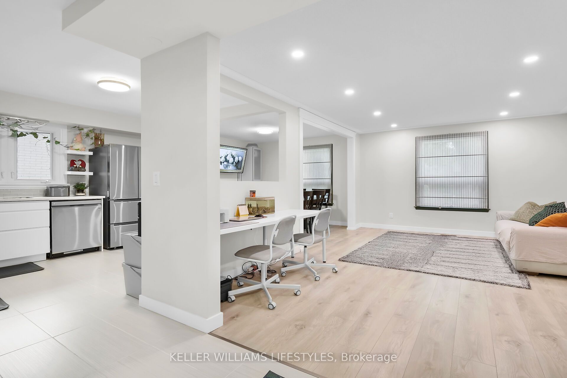 43 FINSBURY Crescent