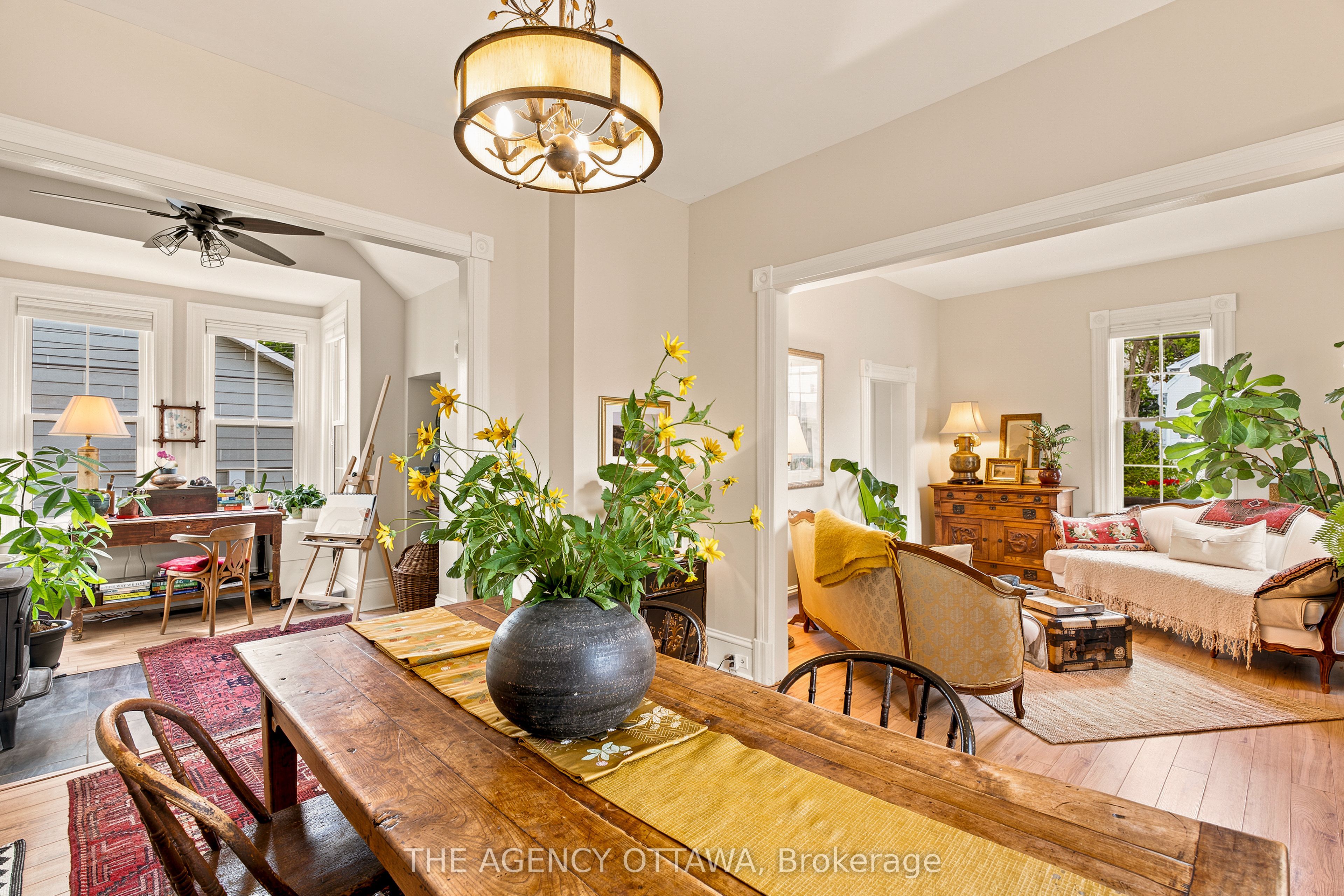 33 Napoleon Street A & B