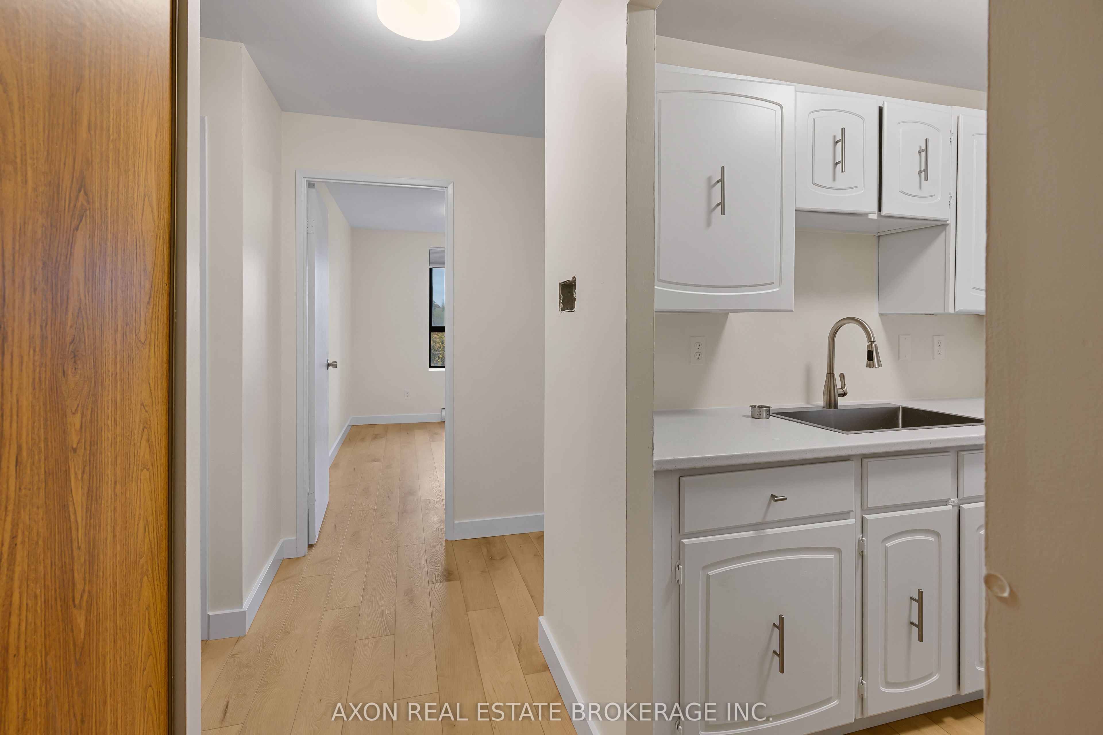 358 Queen Mary Road 501