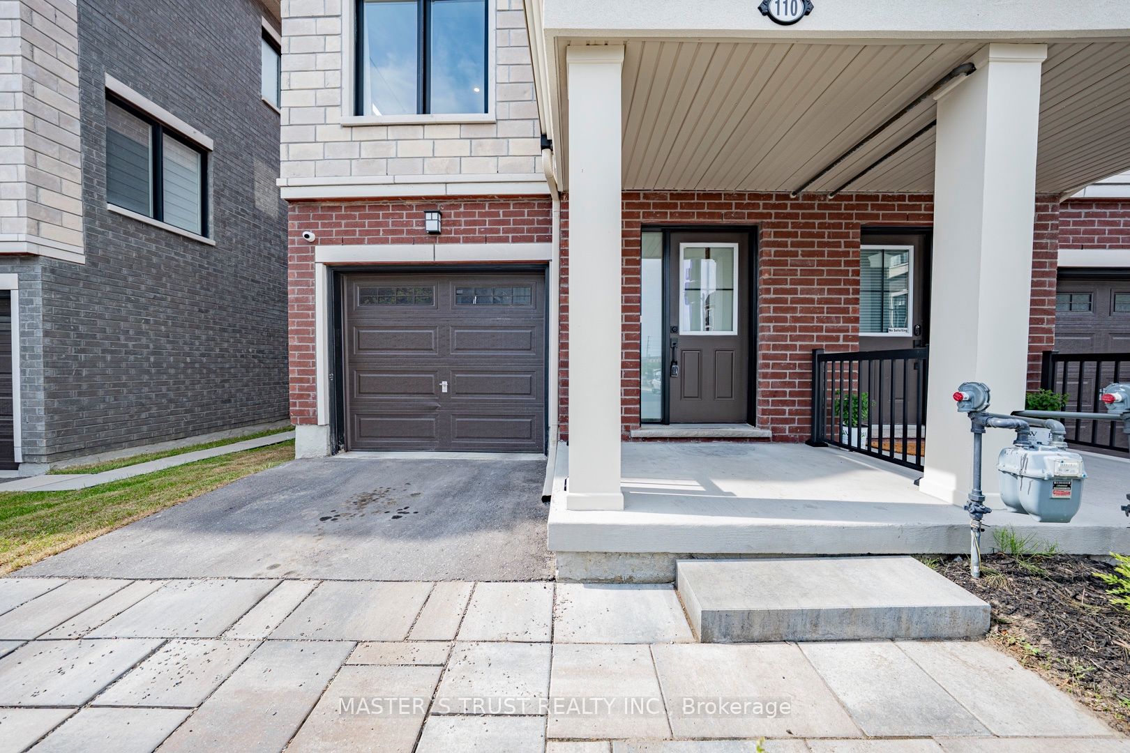 110 Covington Crescent