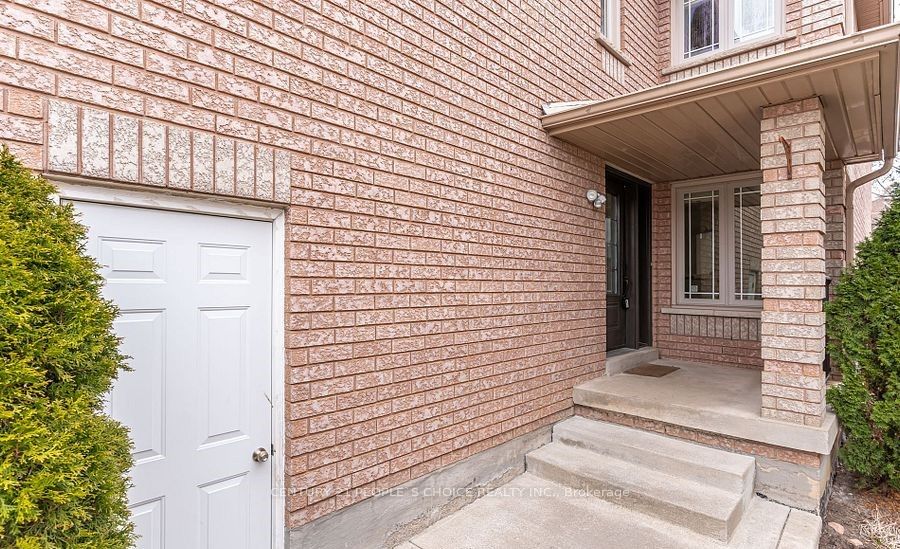 3744 Althorpe Circle