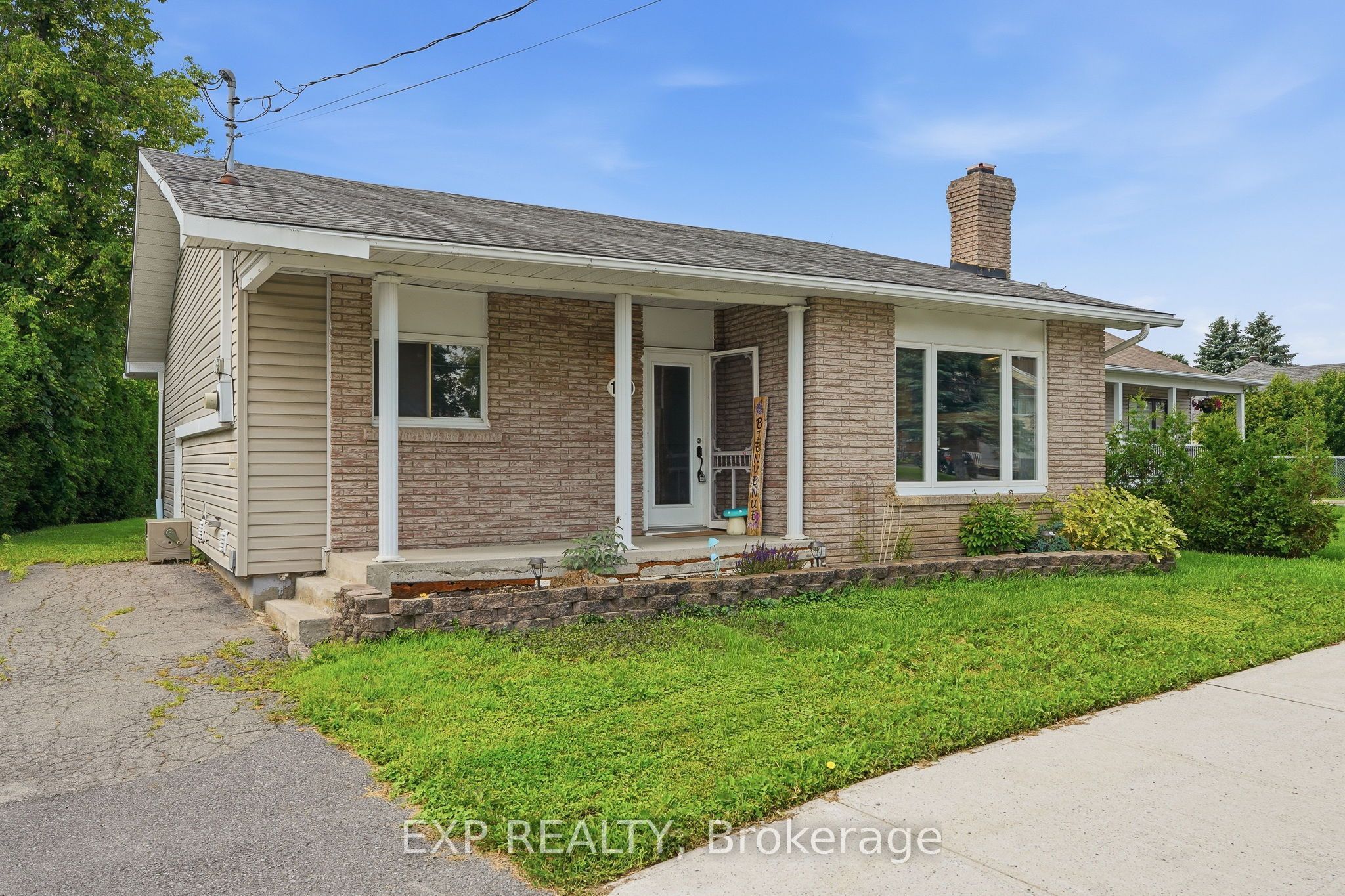 129 Laurier Street