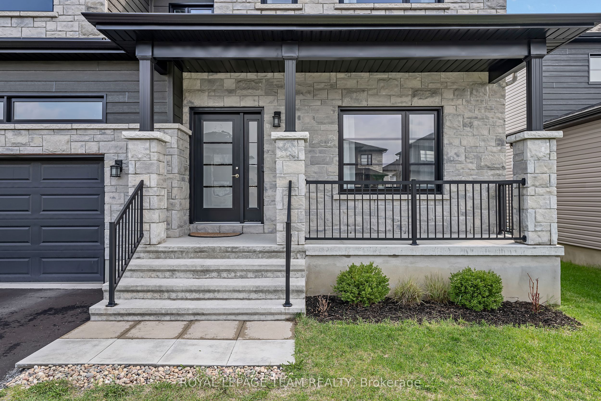 340 Moonlight Drive
