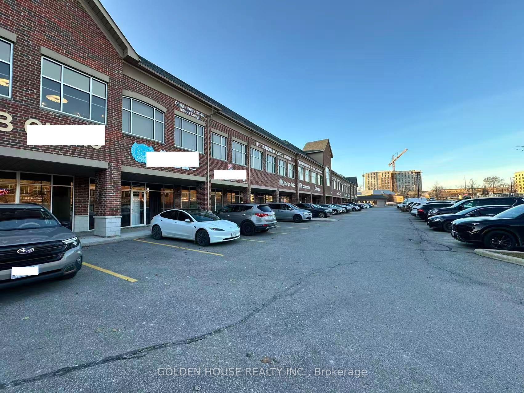 8787 Woodbine Avenue 115-118