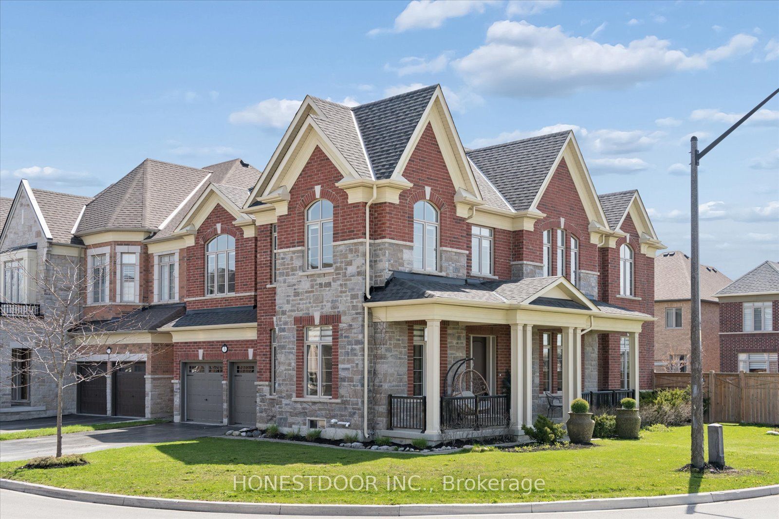 5 Blenheim Circle