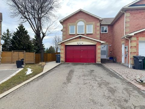 5014 Rundle Court Mississauga ON L5M 4A3