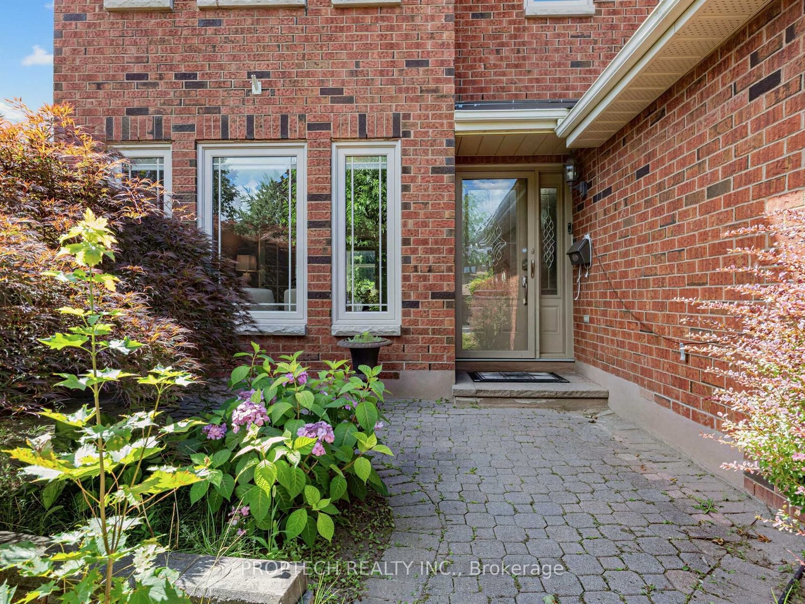 50 Fallingbrook Street