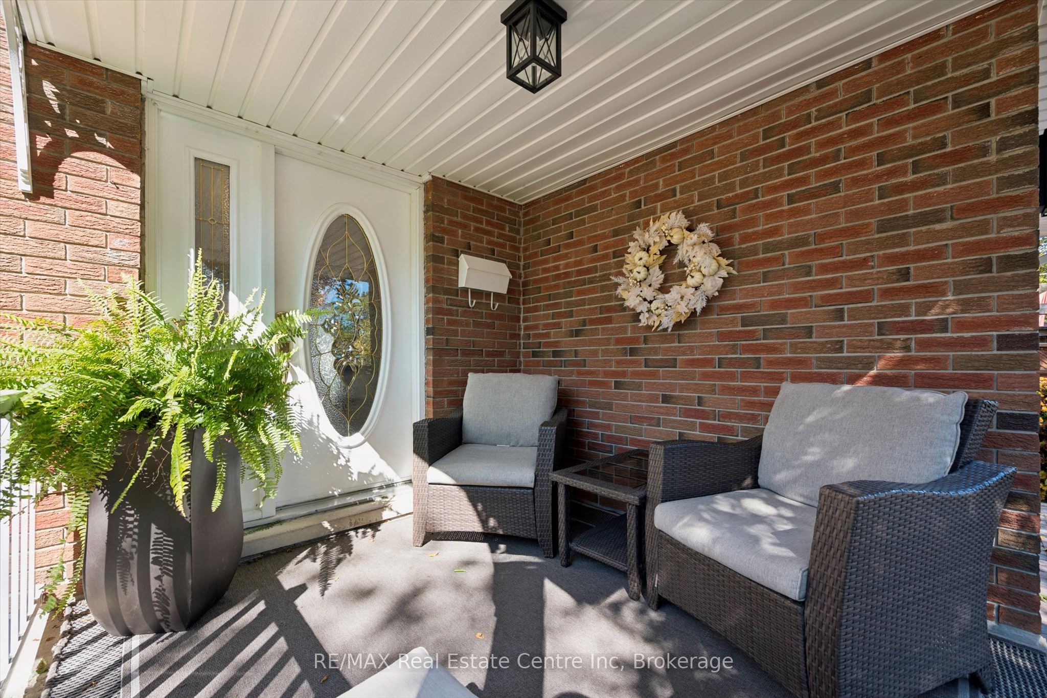 47 Lambert Crescent