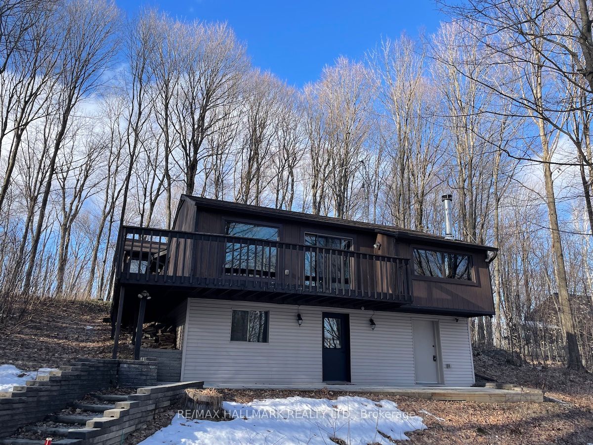 33 Huron Woods Drive