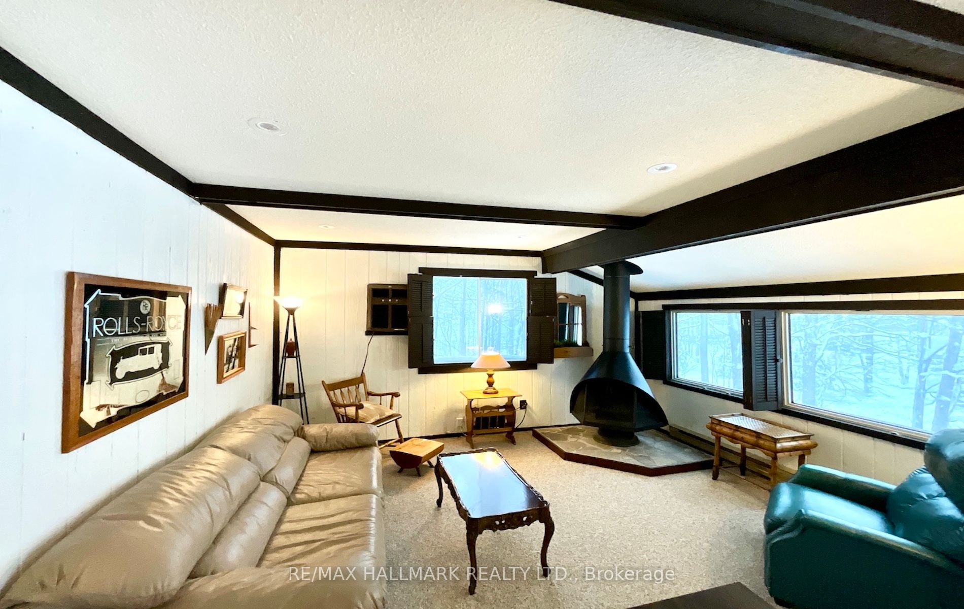 33 Huron Woods Drive