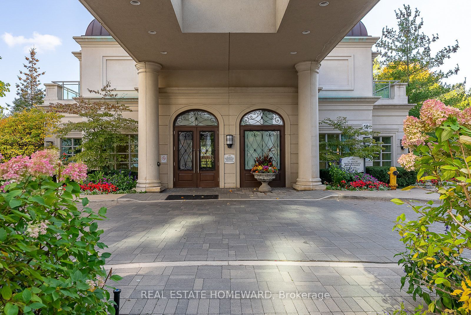 10 Bloorview Place 714