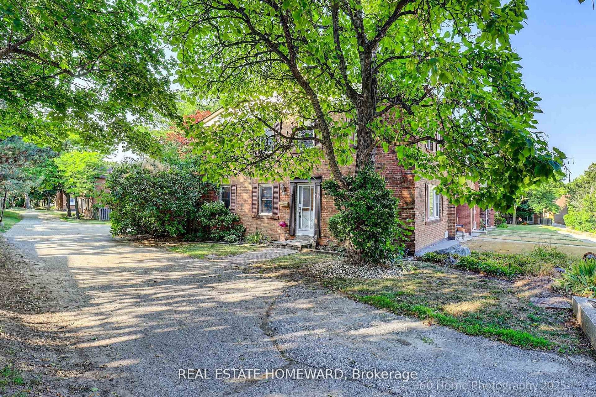 25 Brimwood Boulevard 116