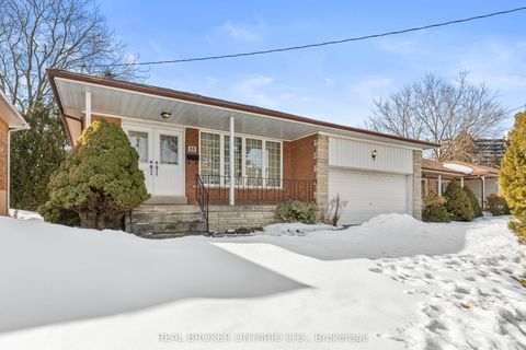 23 Beaumaris Crescent Toronto W09 ON M9R 1N7
