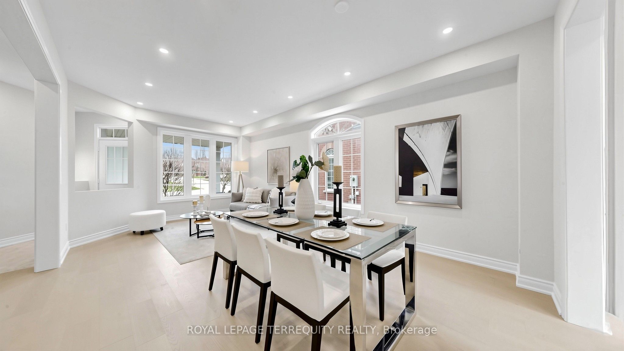 7146 Baskerville Run