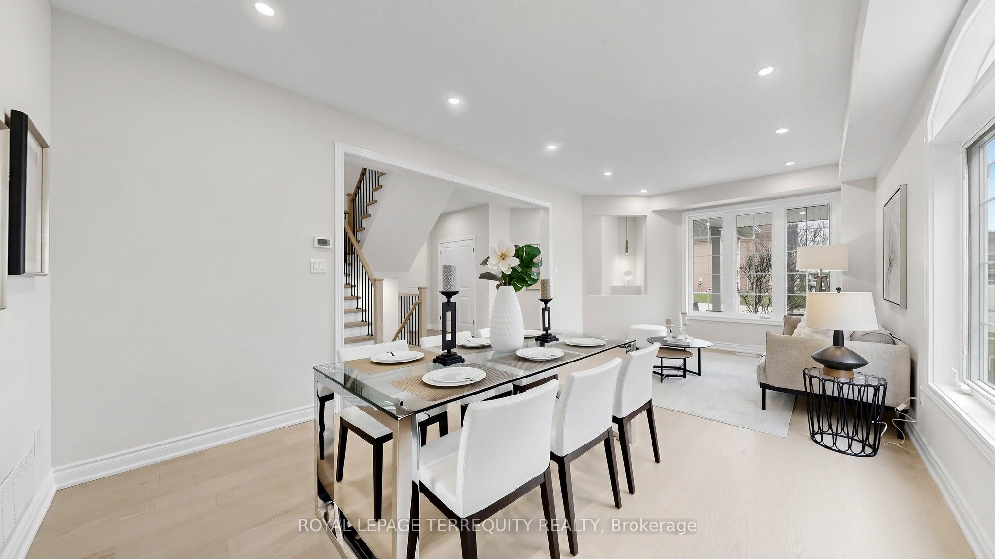 7146 Baskerville Run