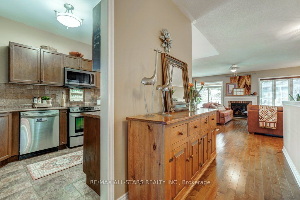32 Oakside Drive