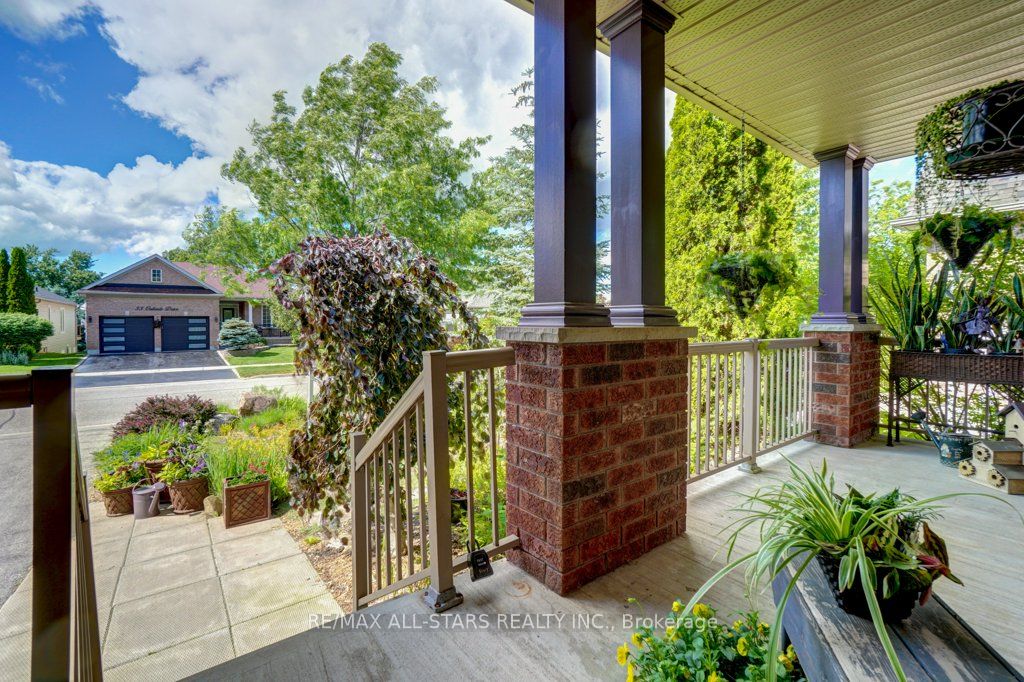 32 Oakside Drive