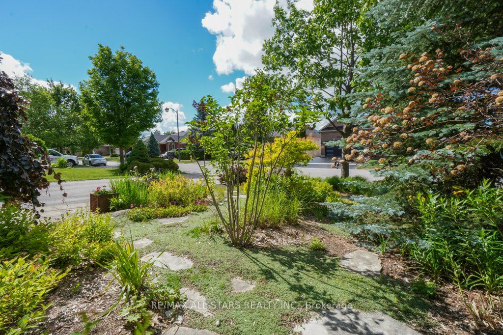 32 Oakside Drive
