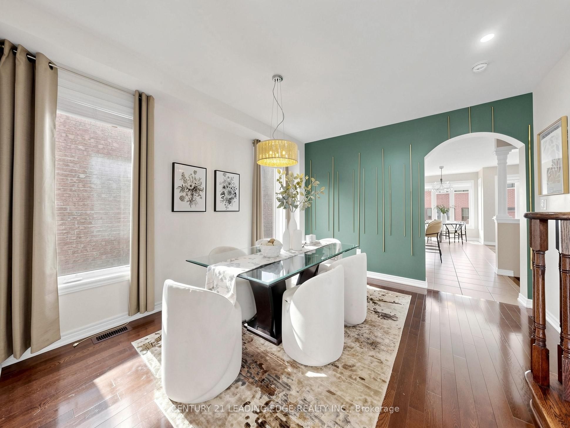 6 Kellington Trail S
