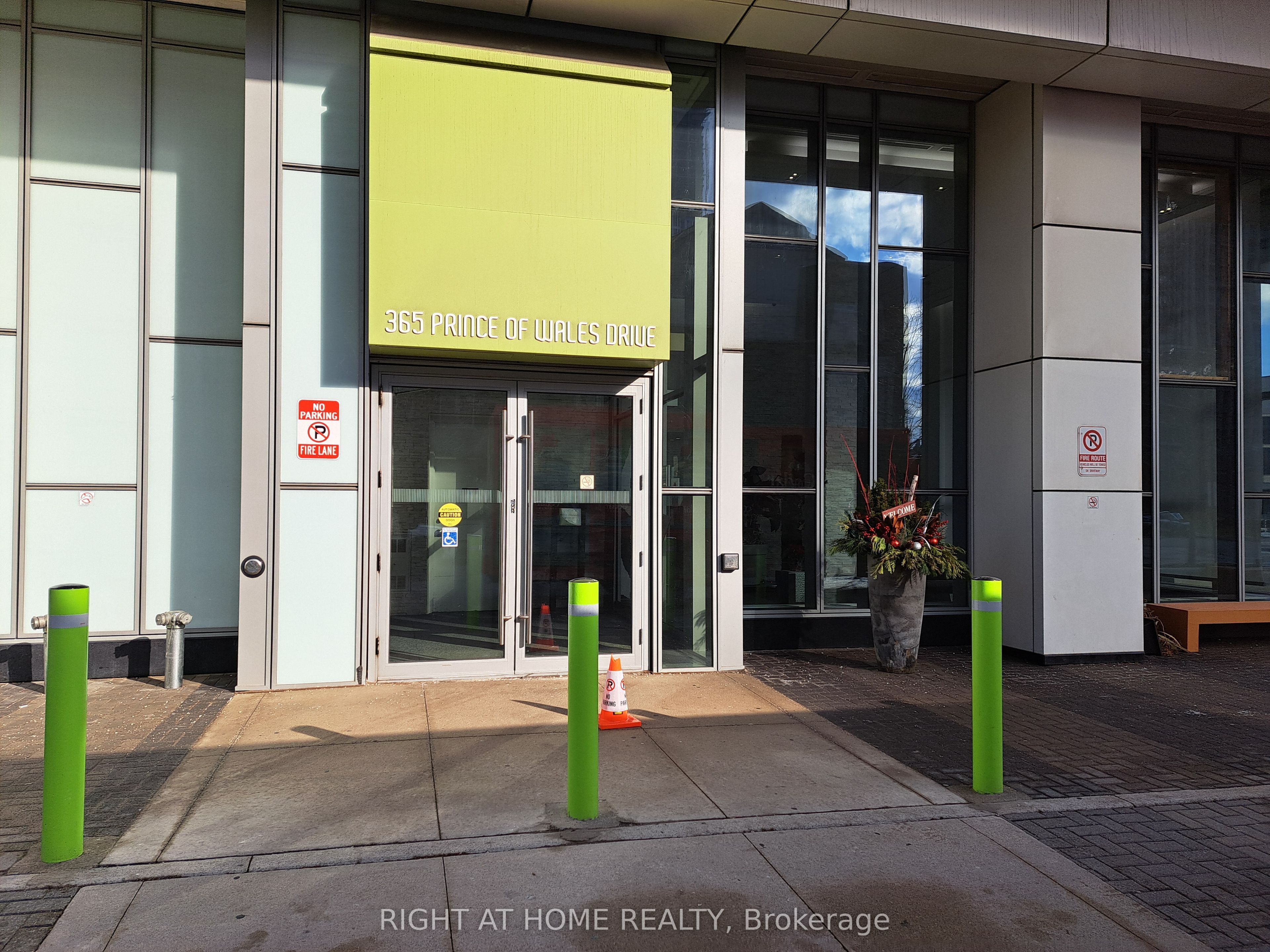 365 Prince Of Wales Drive 2103