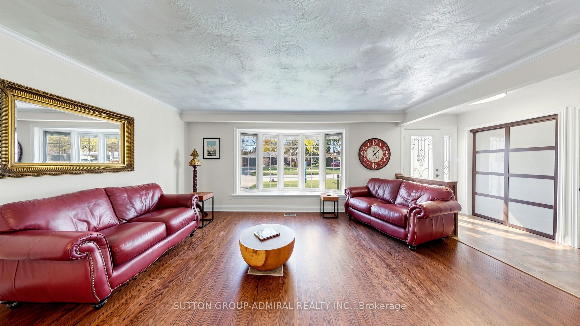 218 Bay Thorn Drive