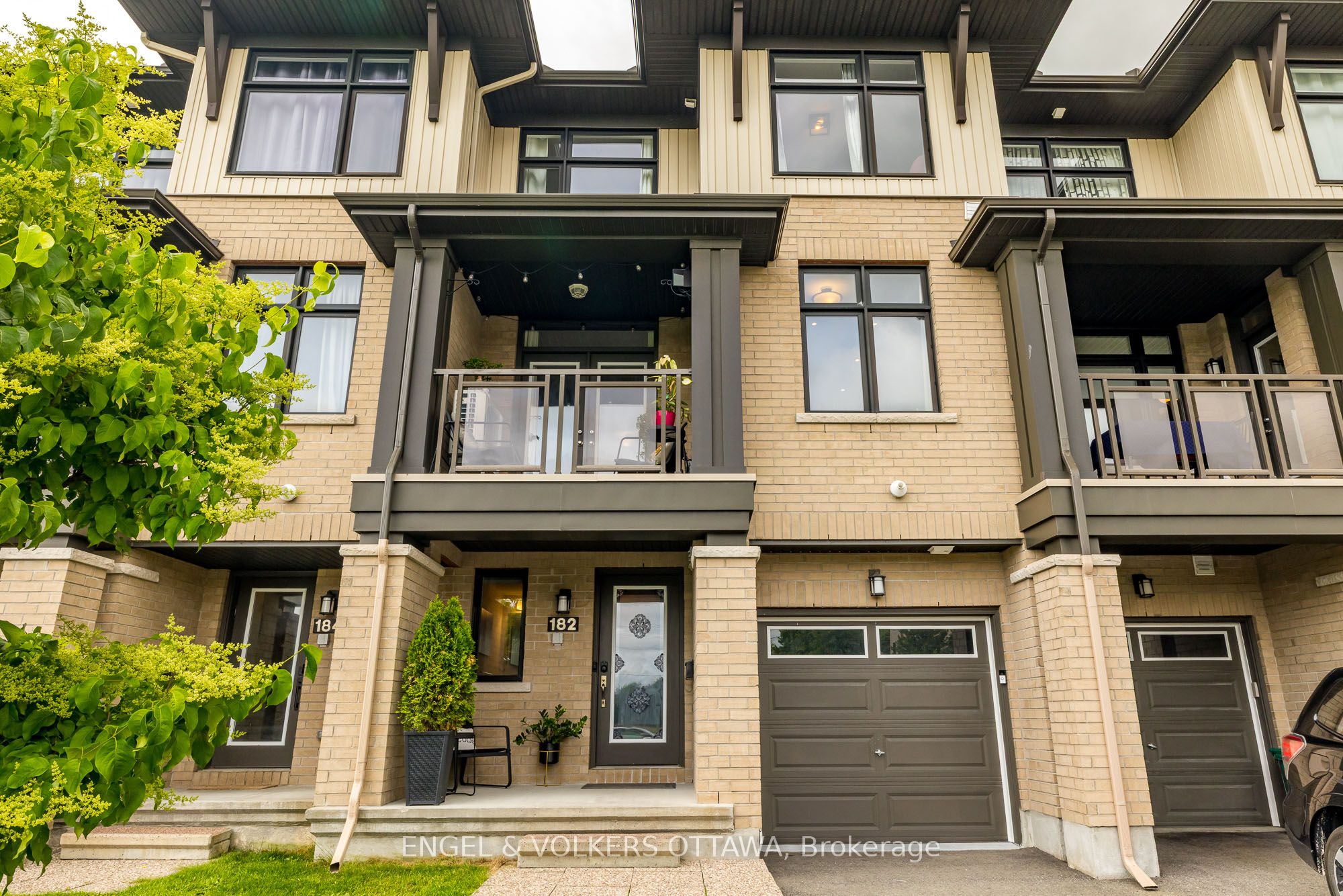 182 Poplin Street