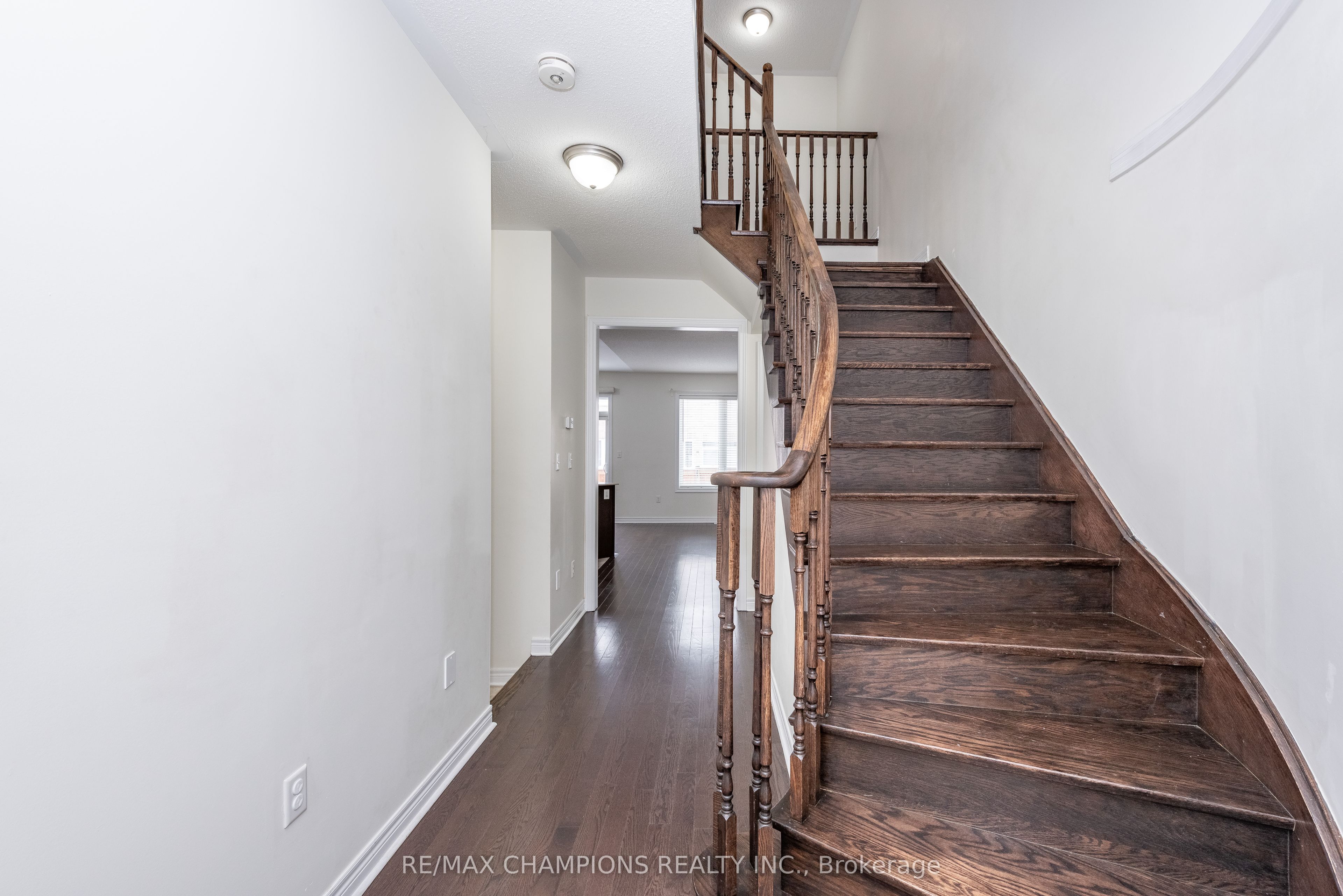 64 Pennycross Crescent