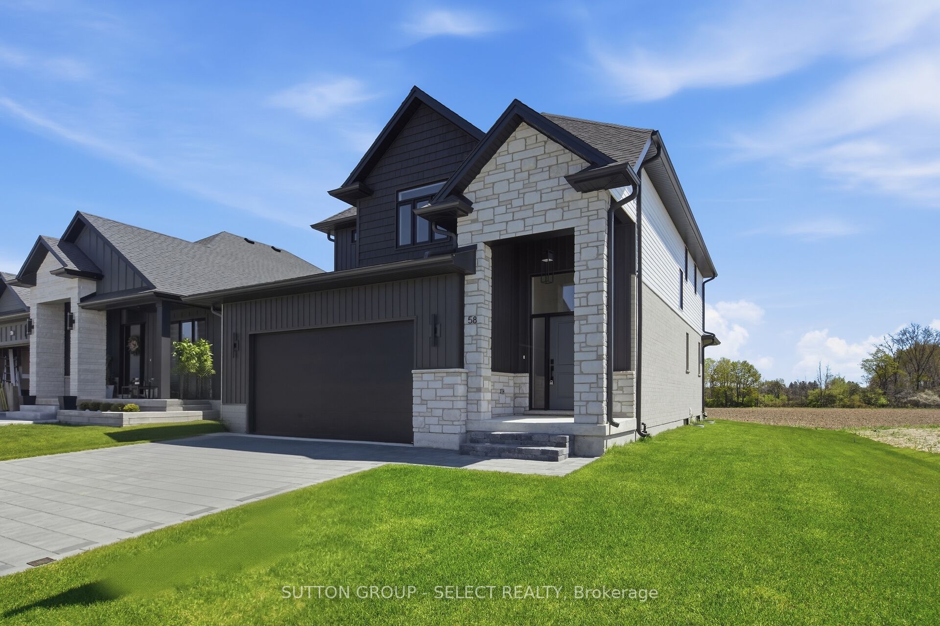 58 BRISCOE Crescent
