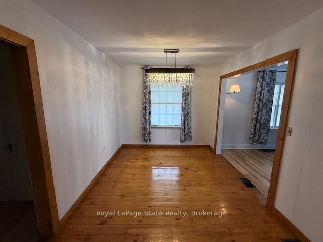 6988 High Street