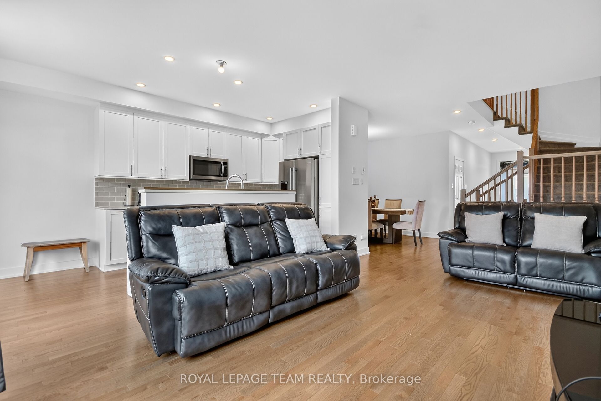 41 Moosonee Crescent