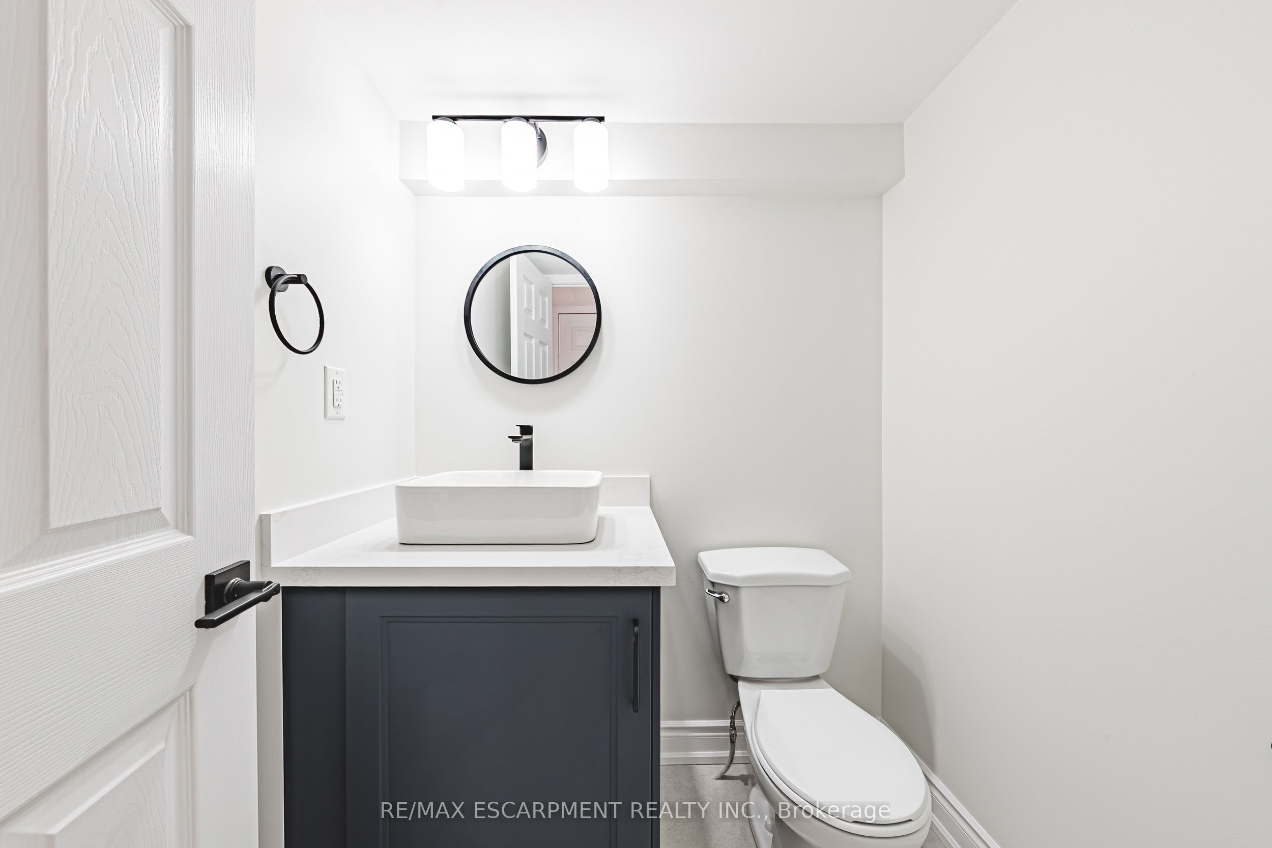 895 Maple Avenue 101