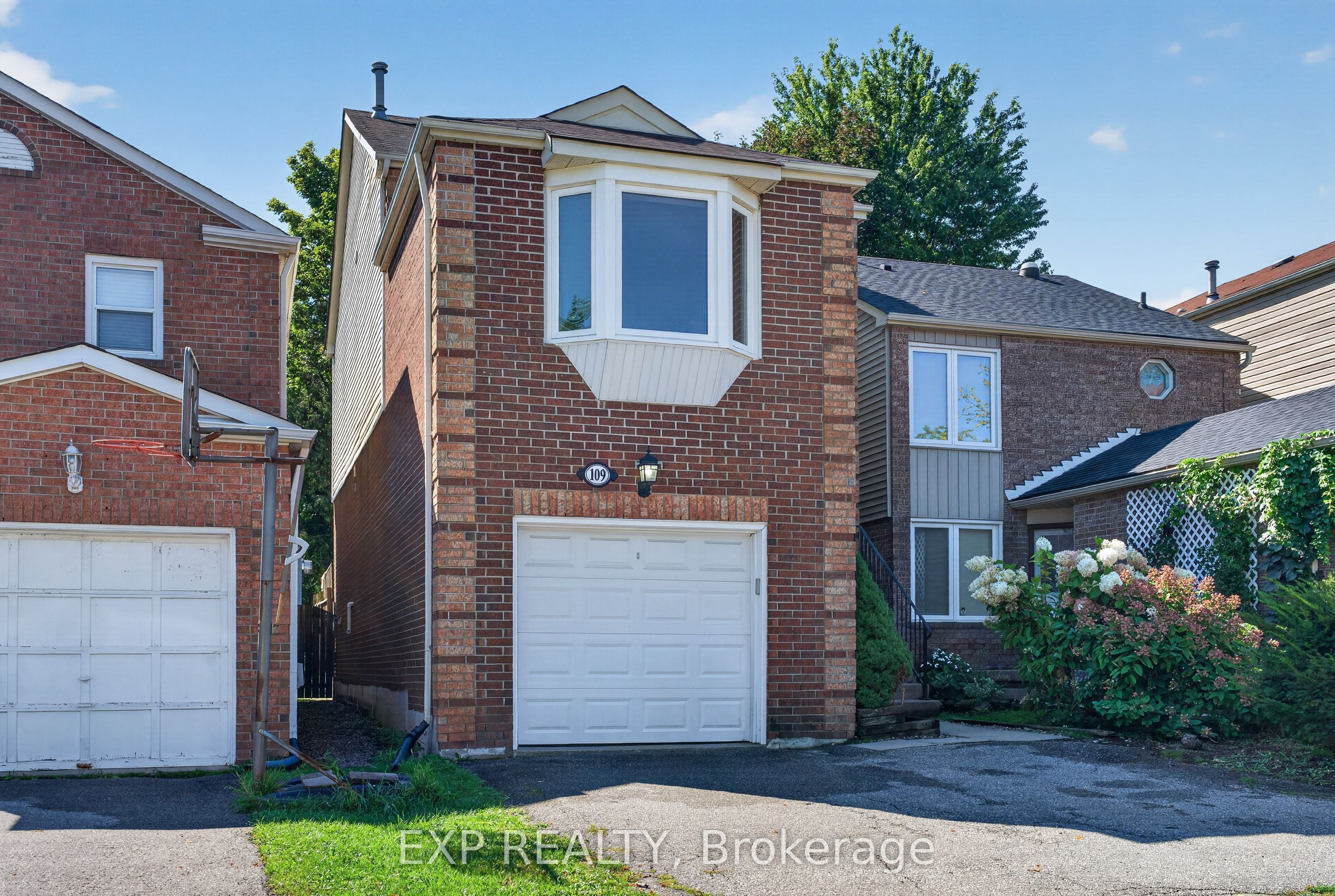 109 Winding Lane