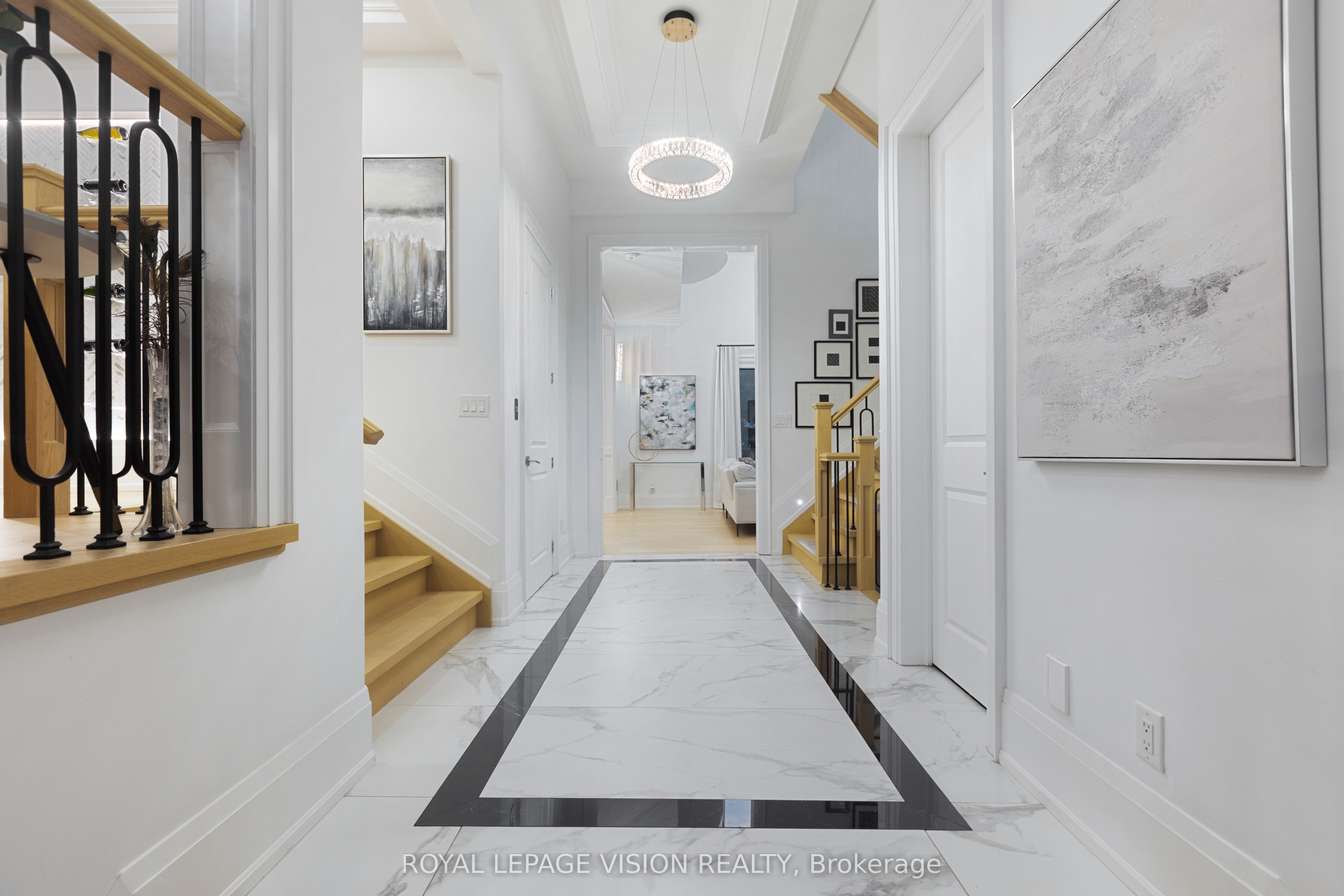 732 W Shore Boulevard