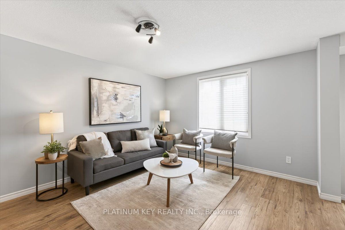 1077 Hamilton Road 4