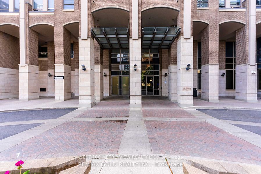 388 Prince Of Wales Drive 414